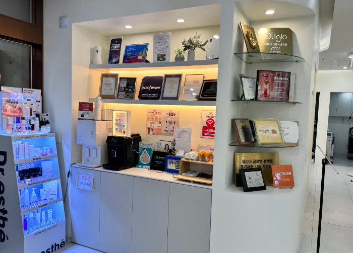 濟州島AMI皮膚科|韓妞私藏秘境!比首爾便宜30%的醫美天堂,小資女必衝插图2 濟州島AMI皮膚科|韓妞私藏秘境!比首爾便宜30%的醫美天堂,小資女必衝插图2