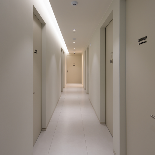 TUP 피부과 - VISIA 피부 검사 기기