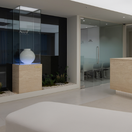 TUP 피부과 - 의료팀 및 진료실